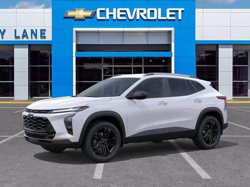 Summit White 2026 Chevrolet Trax ACTIV