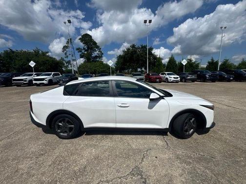 Snow White Pearl 2025 Kia K4