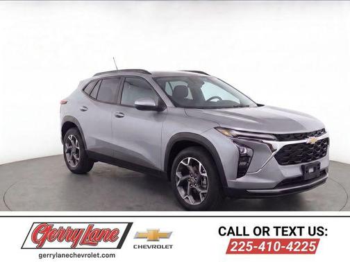 Sterling Gray Metallic 2025 Chevrolet Trax LT