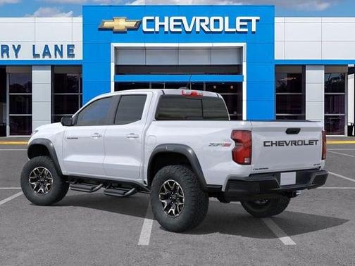 Summit White 2026 Chevrolet Colorado ZR2