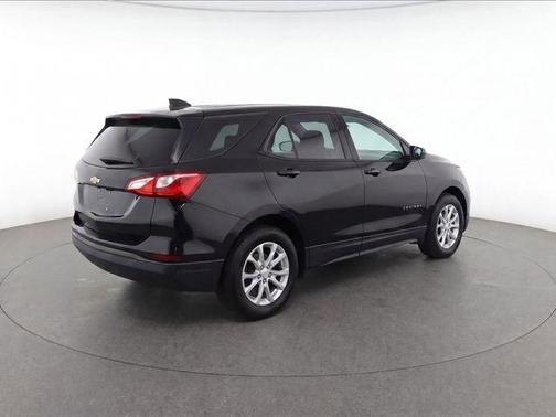 Mosaic Black 2019 Chevrolet Equinox LS