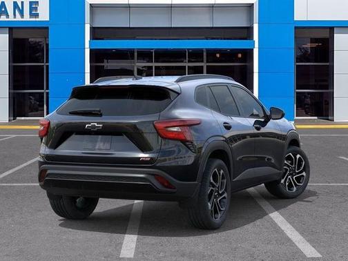 Mosaic Black Metallic 2026 Chevrolet Trax 2RS