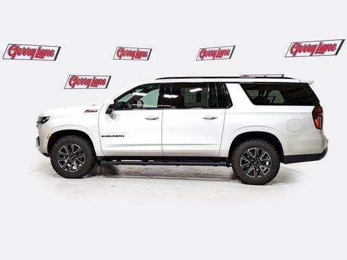 Summit White 2023 Chevrolet Suburban Z71