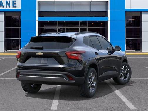 Mosaic Black Metallic 2026 Chevrolet Trax LT