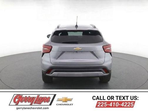Sterling Gray Metallic 2025 Chevrolet Trax LT