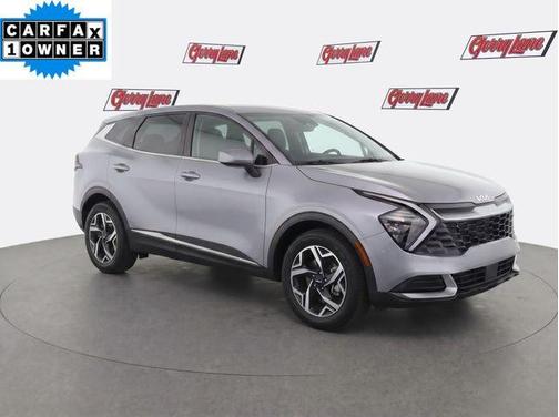 Silver 2025 Kia Sportage LX
