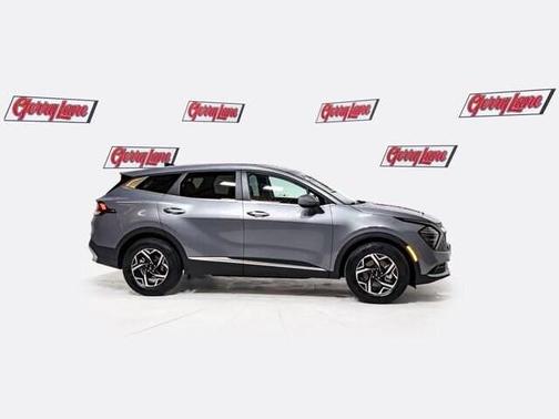 Silver 2025 Kia Sportage LX