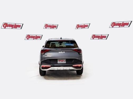 Silver 2025 Kia Sportage LX