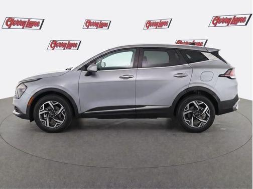 Silver 2025 Kia Sportage LX