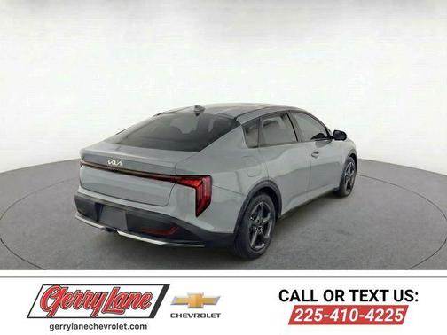 2025 Kia K4