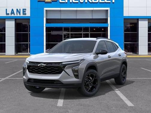 Sterling Gray Metallic 2026 Chevrolet Trax LT