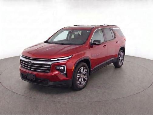 Radiant Red 2026 Chevrolet Traverse LT