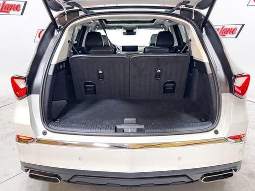 White 2023 Acura MDX Technology