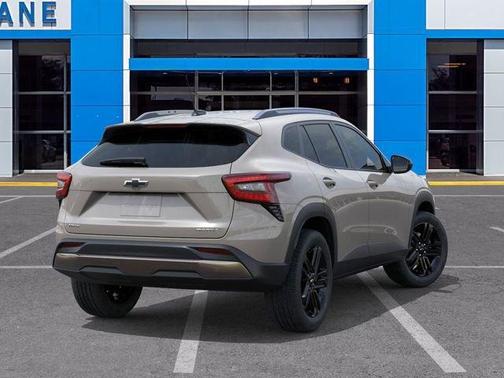 White Sand 2026 Chevrolet Trax ACTIV