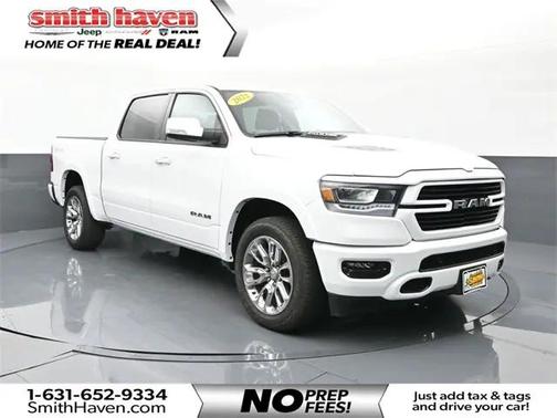 2021 RAM 1500 Laramie Crew Cab 4x4 57' Box