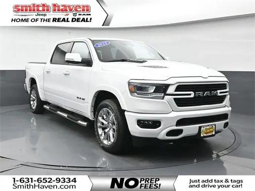 2022 RAM 1500 Laramie Crew Cab 4x4 57' Box