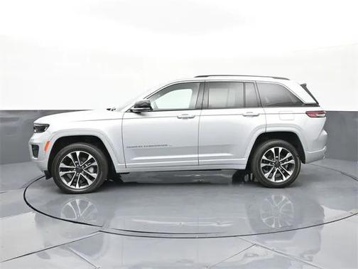 2022 Jeep Grand Cherokee Overland 4x4