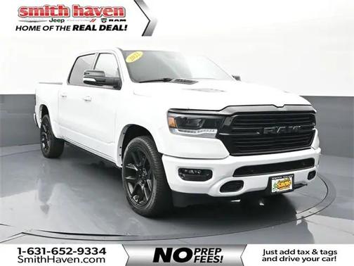 2022 RAM 1500 Laramie Crew Cab 4x4 57' Box