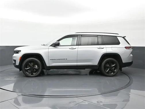 2022 Jeep Grand Cherokee L Altitude 4x4