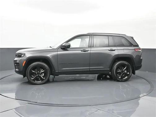 2023 Jeep Grand Cherokee Altitude 4x4