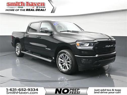 2023 RAM 1500 Laramie Crew Cab 4x4 57' Box