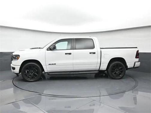 2023 RAM 1500 Laramie Crew Cab 4x4 57' Box