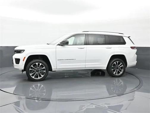 2022 Jeep Grand Cherokee L Overland 4x4
