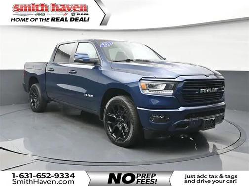 2023 RAM 1500 Laramie Crew Cab 4x4 57' Box