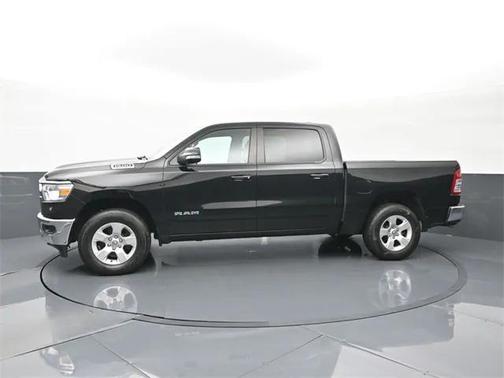 2022 RAM 1500 Big Horn Crew Cab 4x4 57' Box
