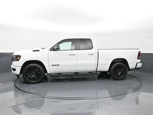 2022 RAM 1500 Big Horn Quad Cab 4x4 64' Box