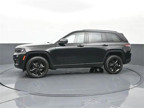 2023 Jeep Grand Cherokee Altitude 4x4