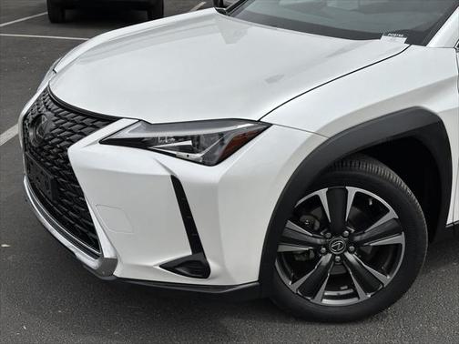 2019 Lexus UX 200 Luxury