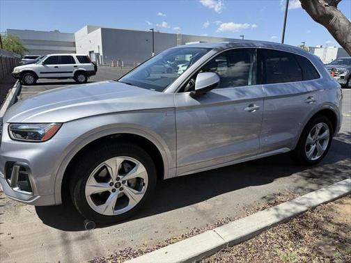 2024 Audi Q5 45 S line Premium Plus