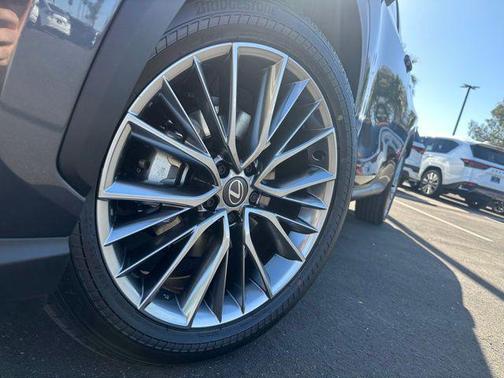 Cloudburst Gray 2026 Lexus NX 350h Luxury