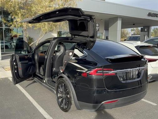 2018 Tesla Model X 75D