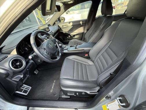 2022 Lexus IS 350 Base