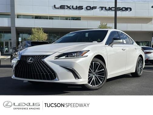 2025 Lexus ES 300h Base