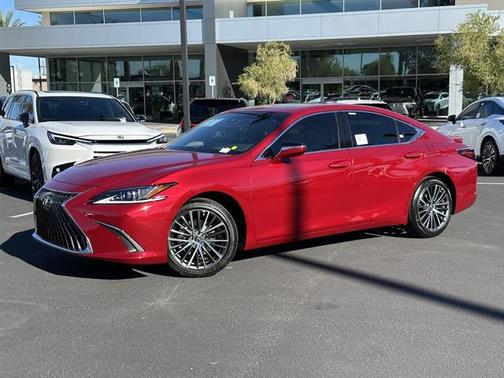 2025 Lexus ES 300h Base
