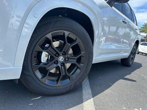 Wind Chill Pearl 2026 Lexus TX 350 Premium