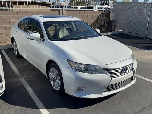 2014 Lexus ES 300h Base