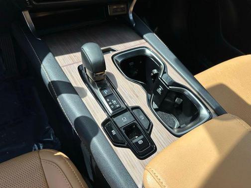 Eminent White Pearl 2023 Lexus RX 350 Premium Plus