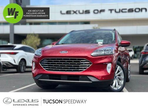 2022 Ford Escape Titanium