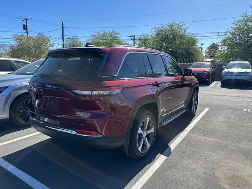 Velvet Red Pearlcoat 2023 Jeep Grand Cherokee Limited