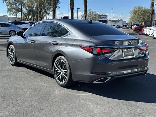 2022 Lexus ES 350 Base