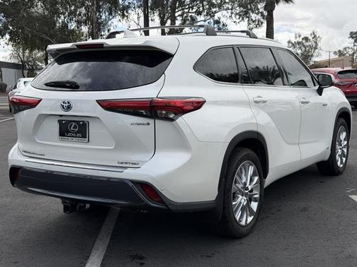2020 Toyota Highlander Hybrid Limited