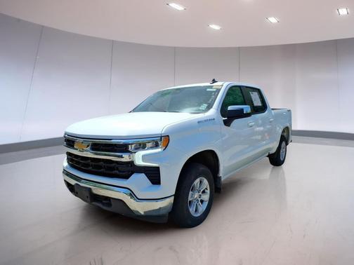 Summit White 2025 Chevrolet Silverado 1500 LT