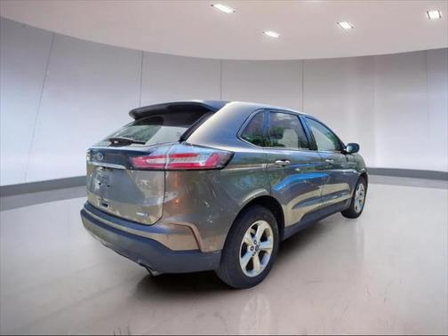 2019 Ford Edge SE