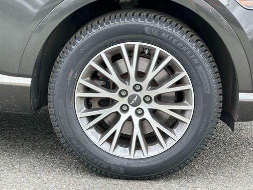 Makalu Gray 2024 Genesis GV80 2.5T