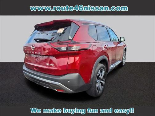 2023 Nissan Rogue SL