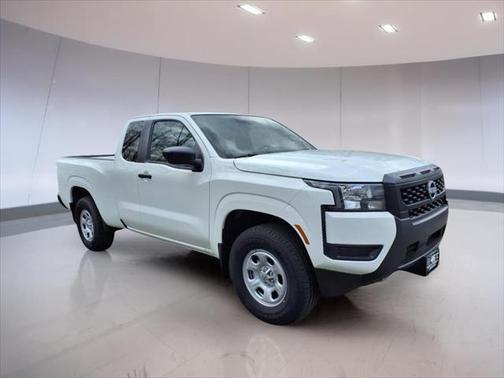 2025 Nissan Frontier S